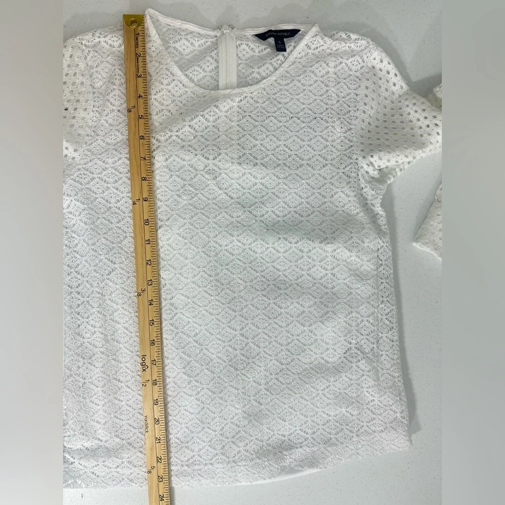 Banana Republic Blouse Womens Small white Lace Long Sleeve Lined Eyelet Top